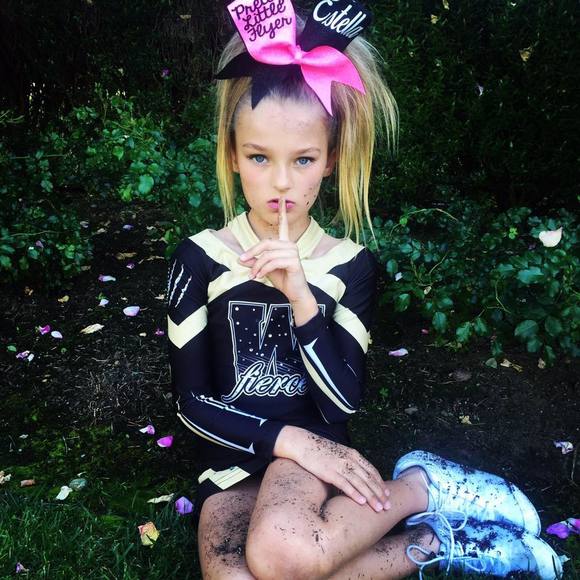 Meet your Posher, Heather - Picture 1 of 1